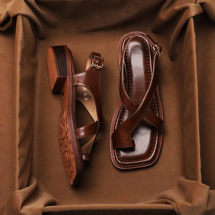 SOLARA CROSS SANDALS
