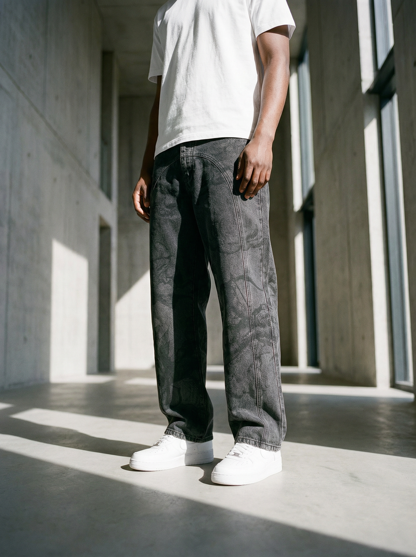 AMOUR WASHED BAGGY JEANS