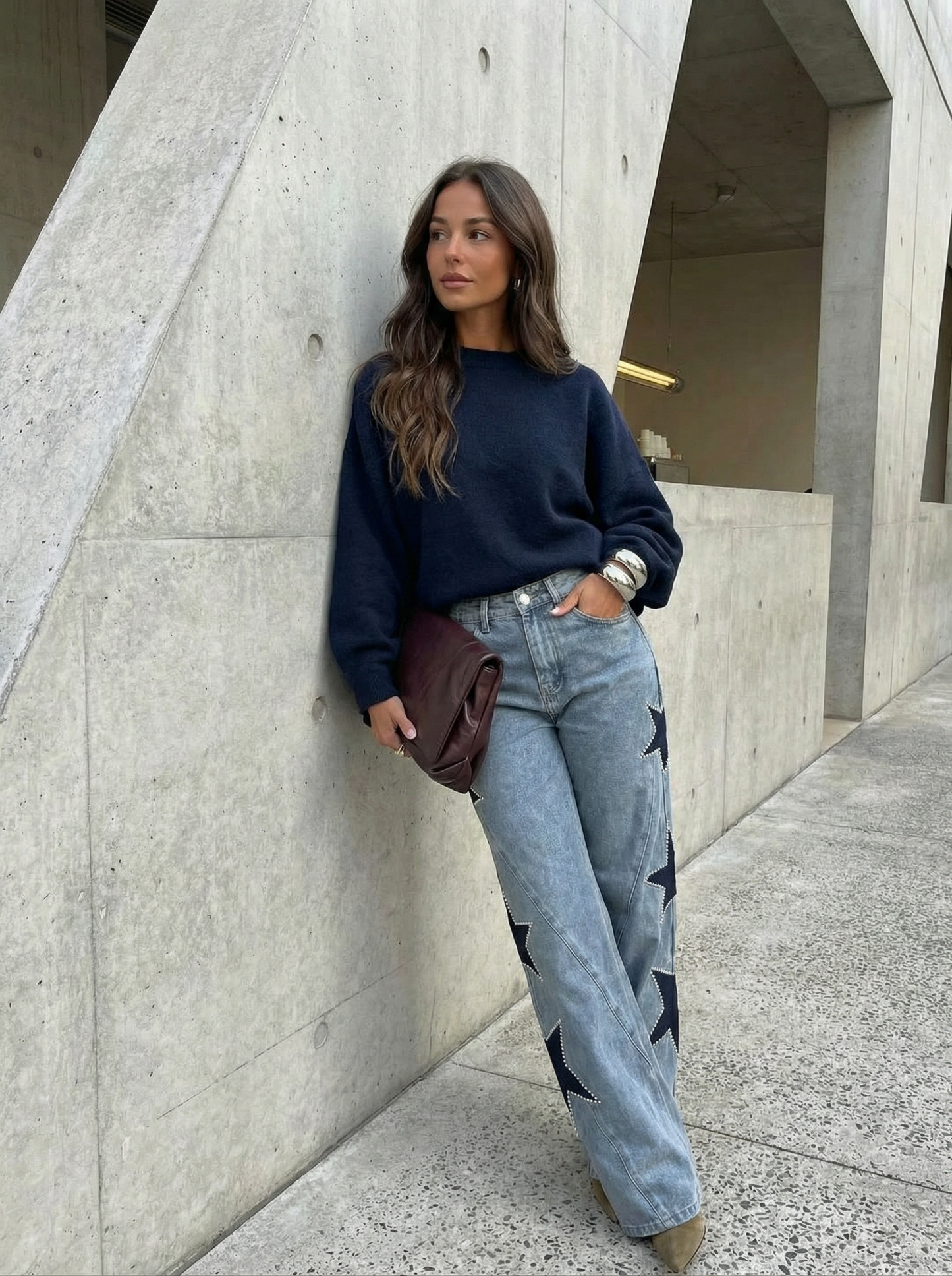 NOVA STRAIGHT-LEG JEANS