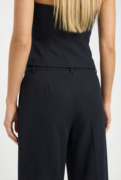 SCULPT STRAPLESS CUTOUT BUSTIER